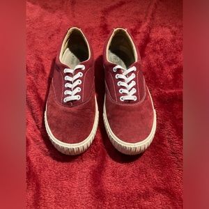 Pair of Red/White PF Flyers (M 11)